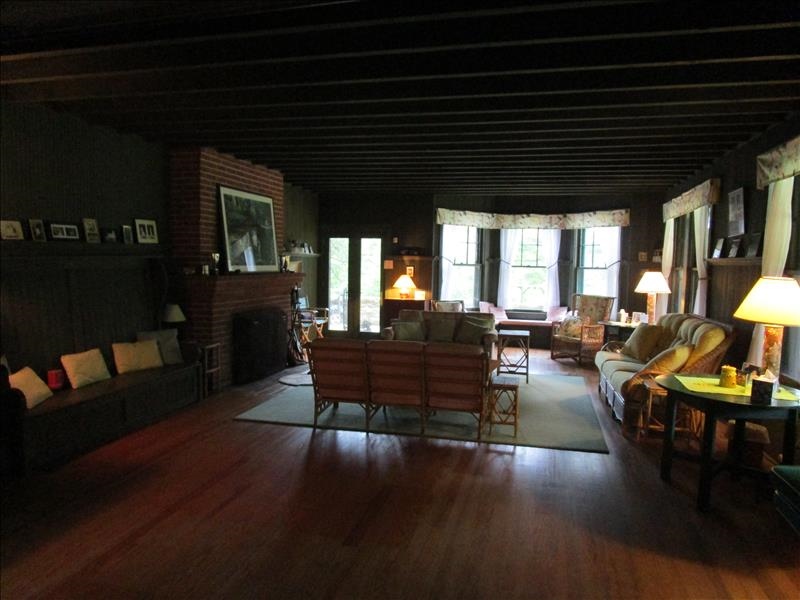Bailiwick Living Room